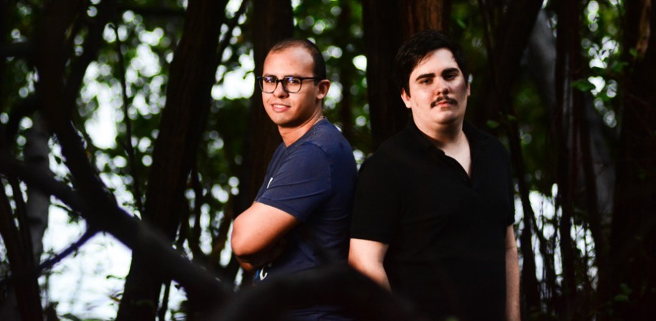 Matheus Farias, ex-aluno de Rádio, TV e Internet, e Enock Carvalho formam a Gatopardo Filmes